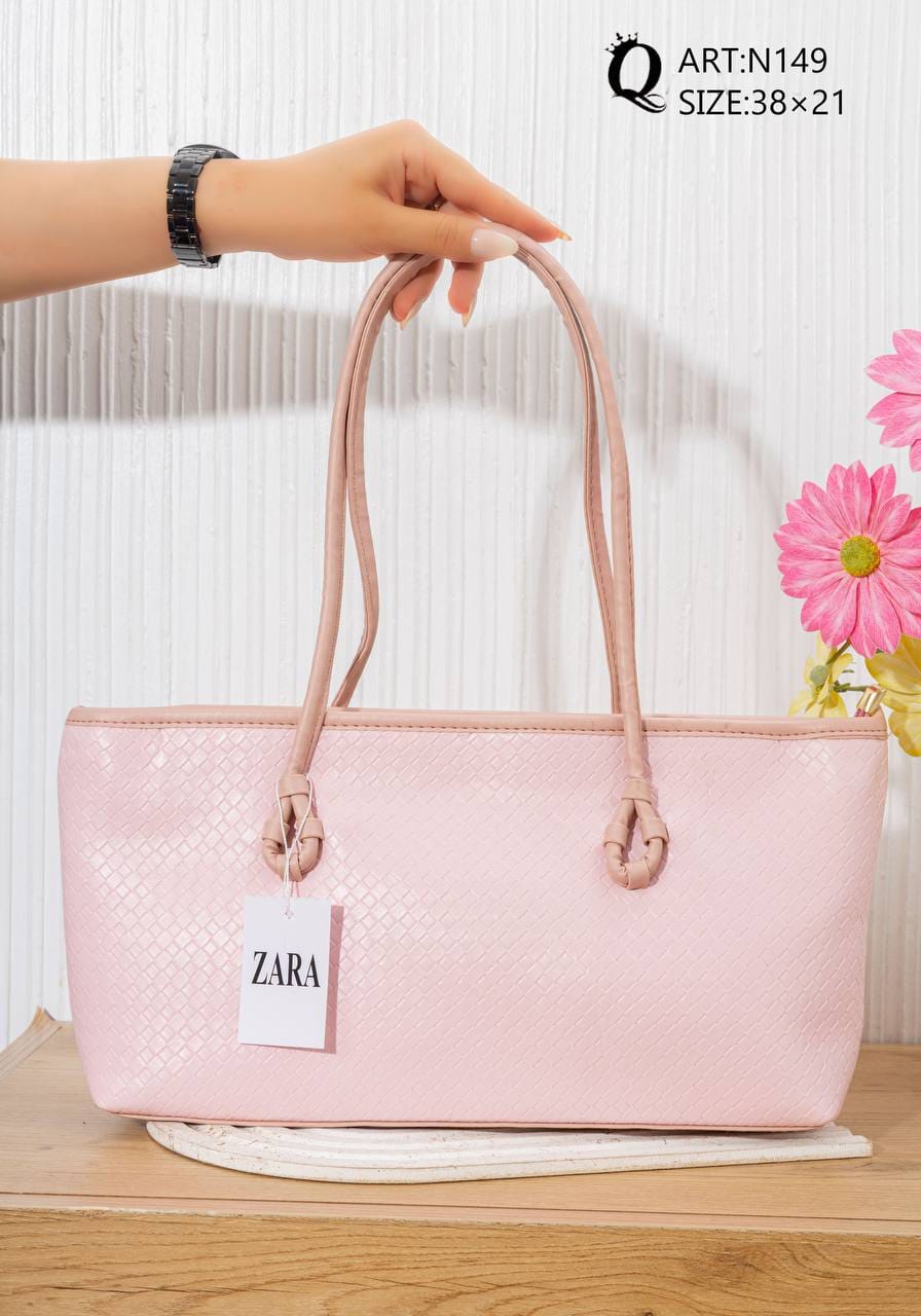N149 — Pink woven-pattern shoulder tote front, 38 × 21 (Pink)