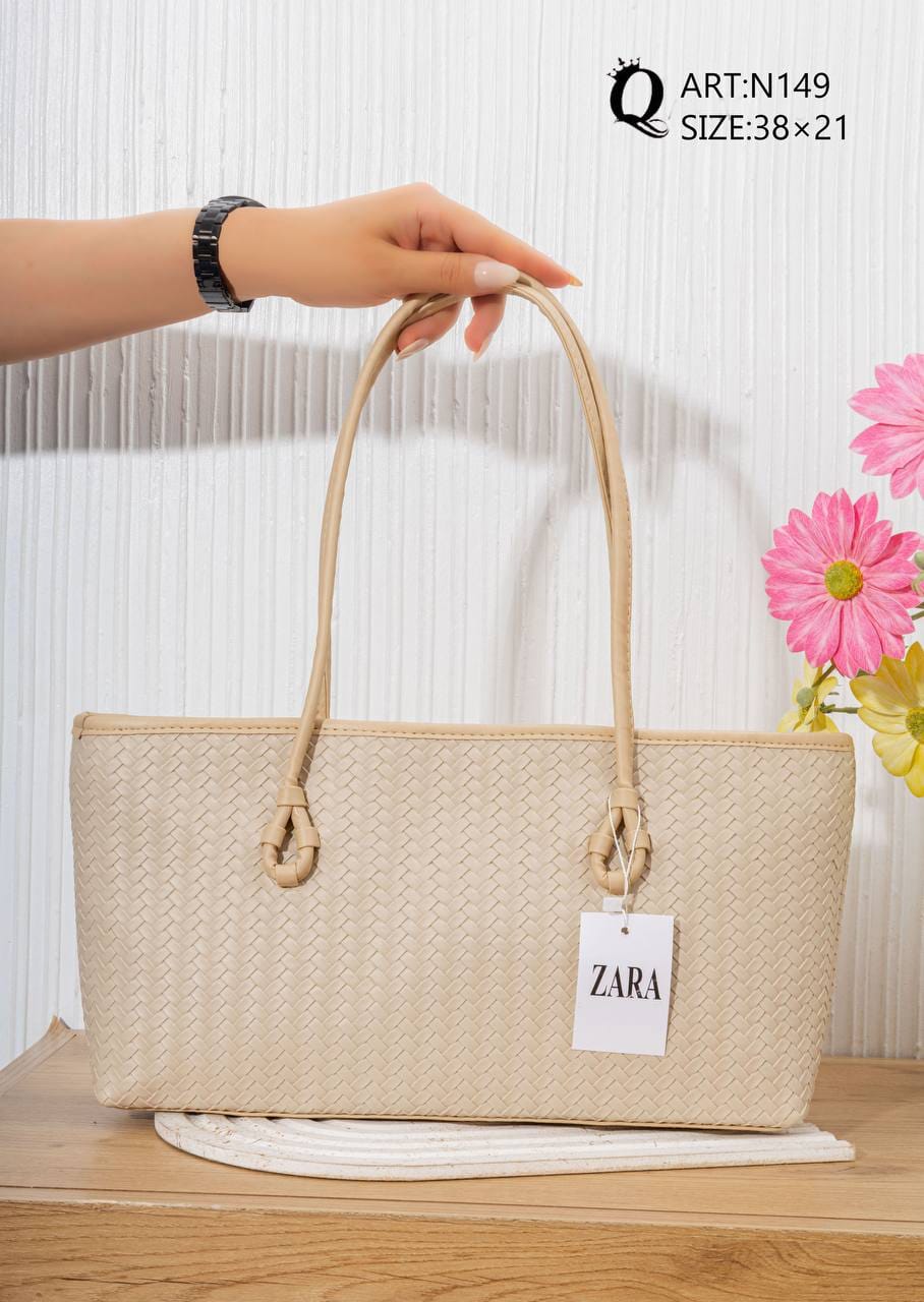 N149 — Beige Woven woven-pattern shoulder tote front, 38 × 21 (Beige Woven)