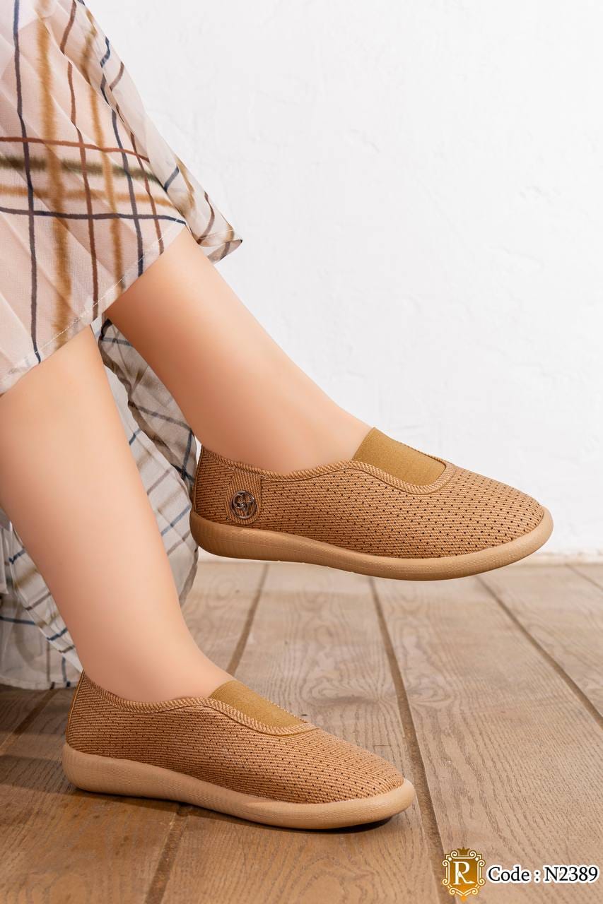 N2389 — Camel textured slip-on shoes pair view, 37, 38, 39, 40, 41 (Camel)
