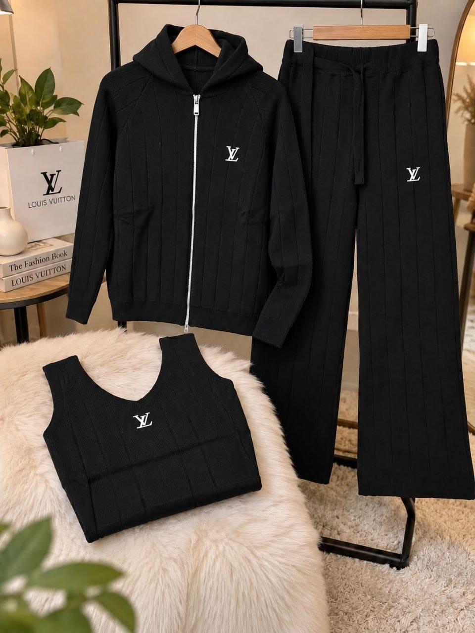 OF023 — Black / One Size (60 up to 80 kg) (Black)