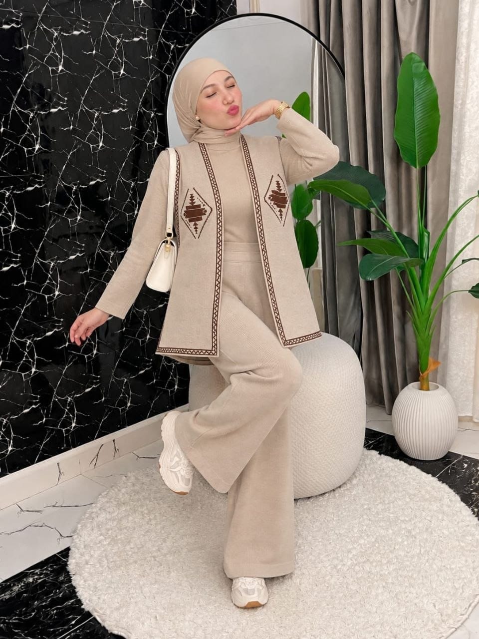 OF030 — Light beige / One Size (65 up to 85 kg) (Light beige)